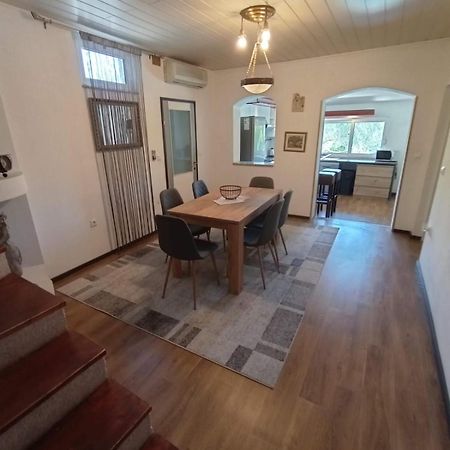 Villa D'Amante Klis Eksteriør billede