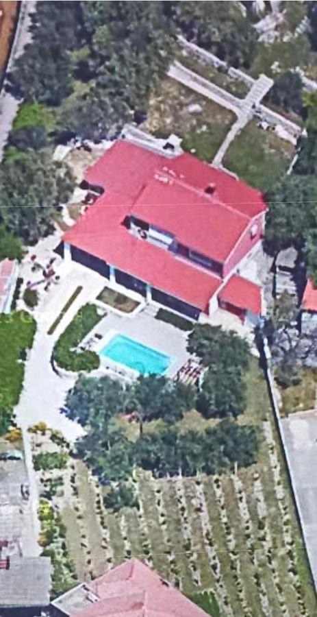 Villa D'Amante Klis Eksteriør billede